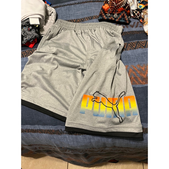 Boys Puma Gray Shorts Size L (14-16) Activewear - Picture 1 of 2